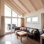 בית נופש Luxuswellnesshaus Meeresglitzern *