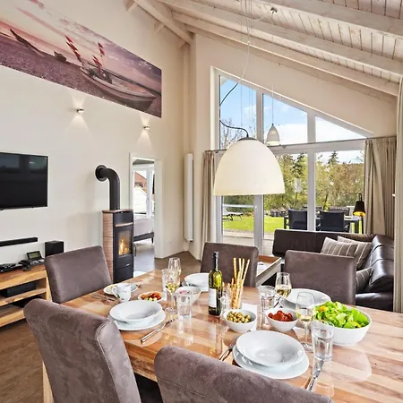 Luxuswellnesshaus Meeresglitzern Tatil Evi Bliesdorf