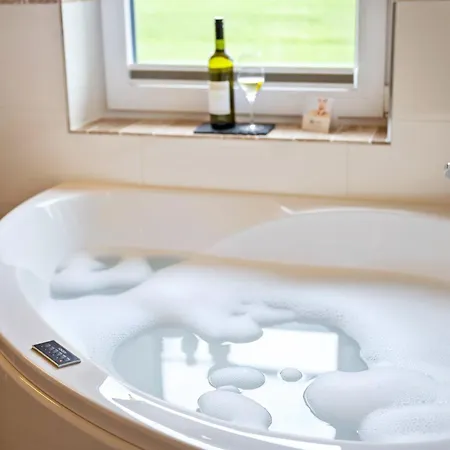 Luxuswellnesshaus Meeresglitzern Tatil Evi