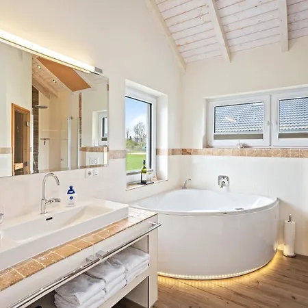 Tatil Evi Luxuswellnesshaus Meeresglitzern