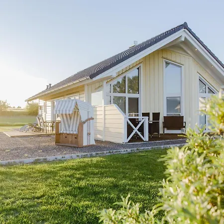 Luxuswellnesshaus Meeresglitzern Feriehus Bliesdorf